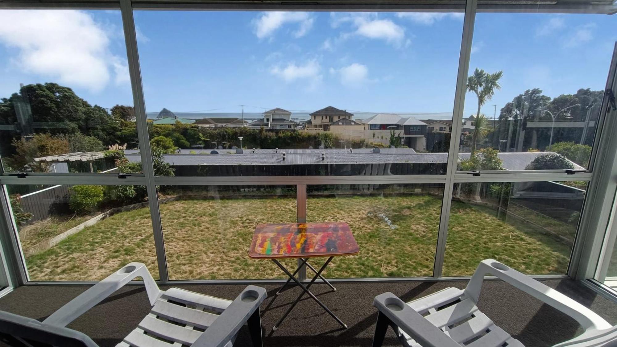 Home With Sea Views New Plymouth Eksteriør bilde